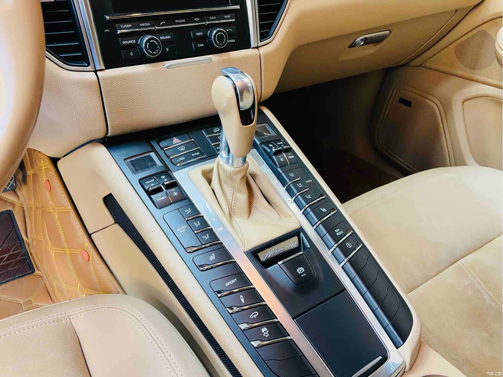 Porsche Macan, 2015 12