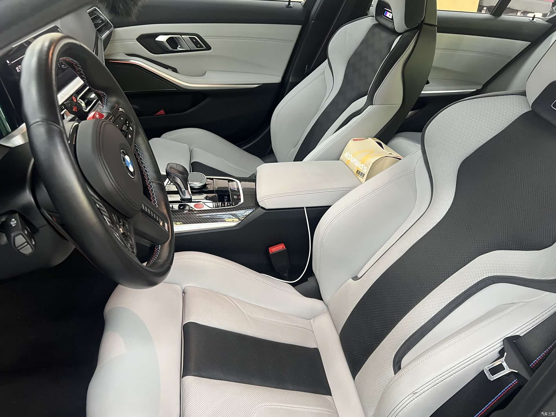 BMW M3, 2022 все фото