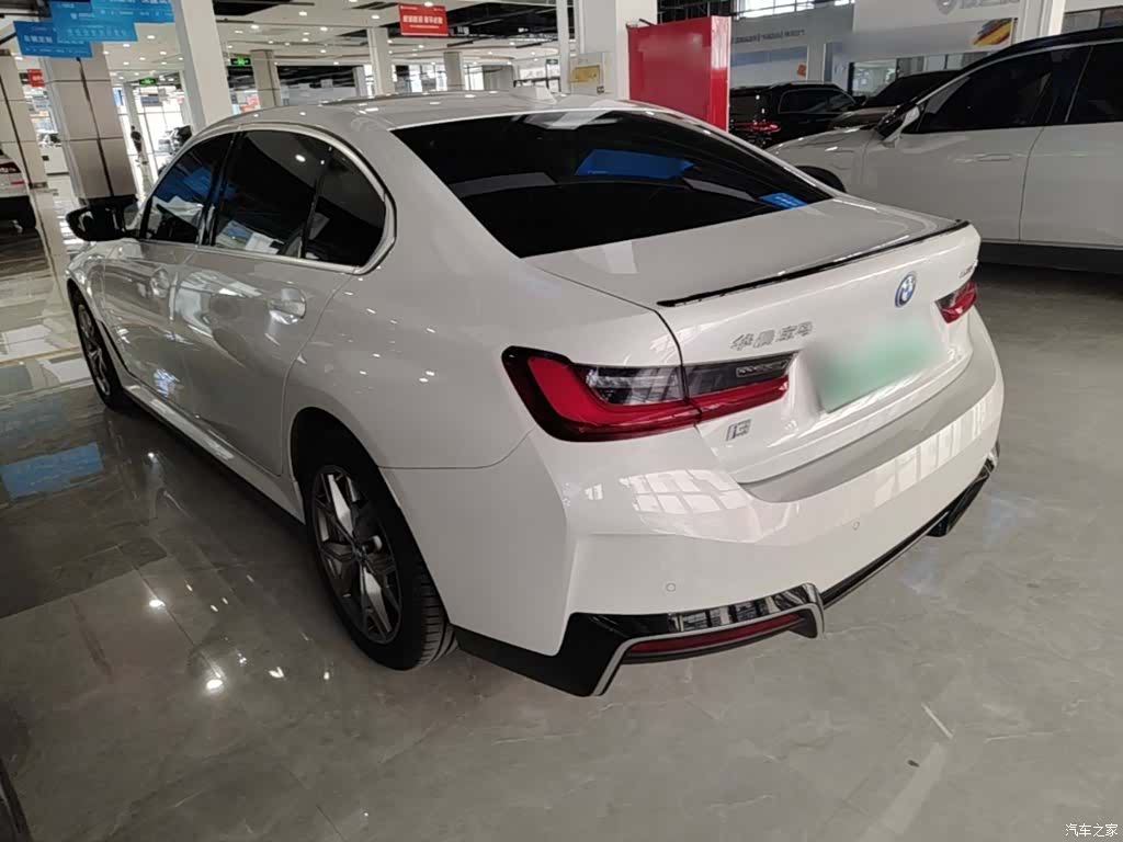 BMW i3, 2024 все фото