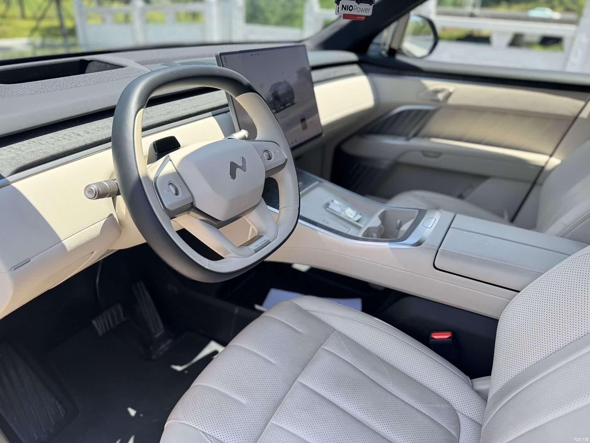 NIO L90, 2025 15