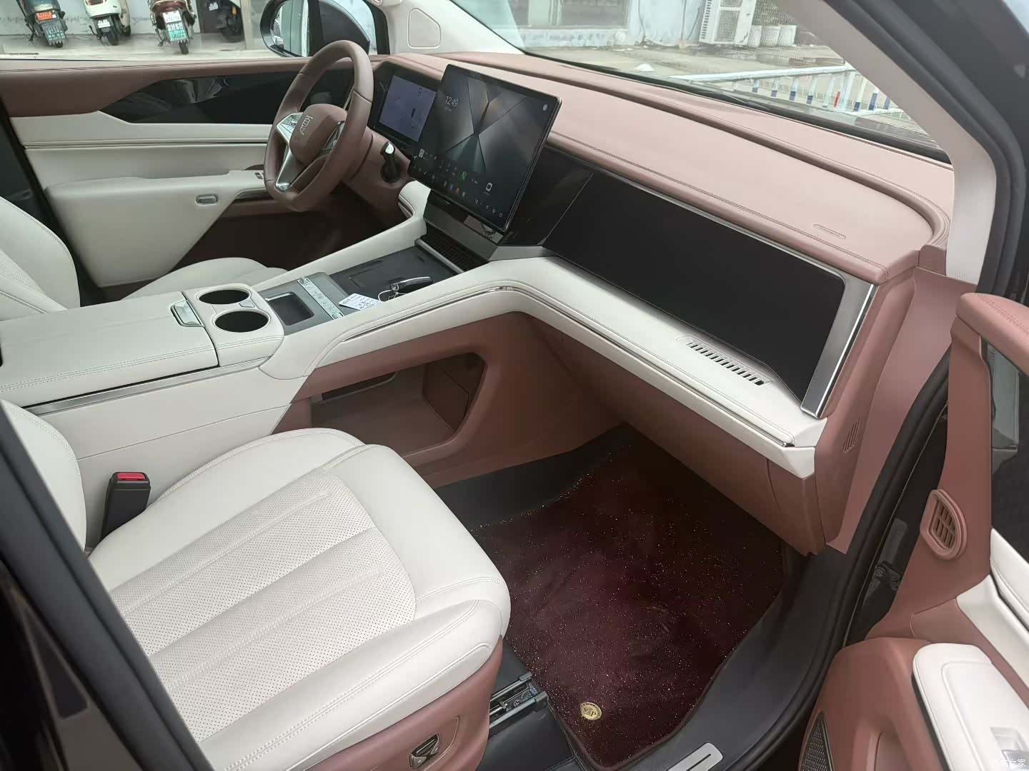 BYD Xia, 2025 6