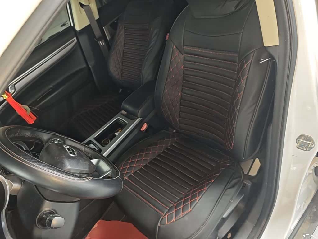 Geely Emgrand, 2020 15