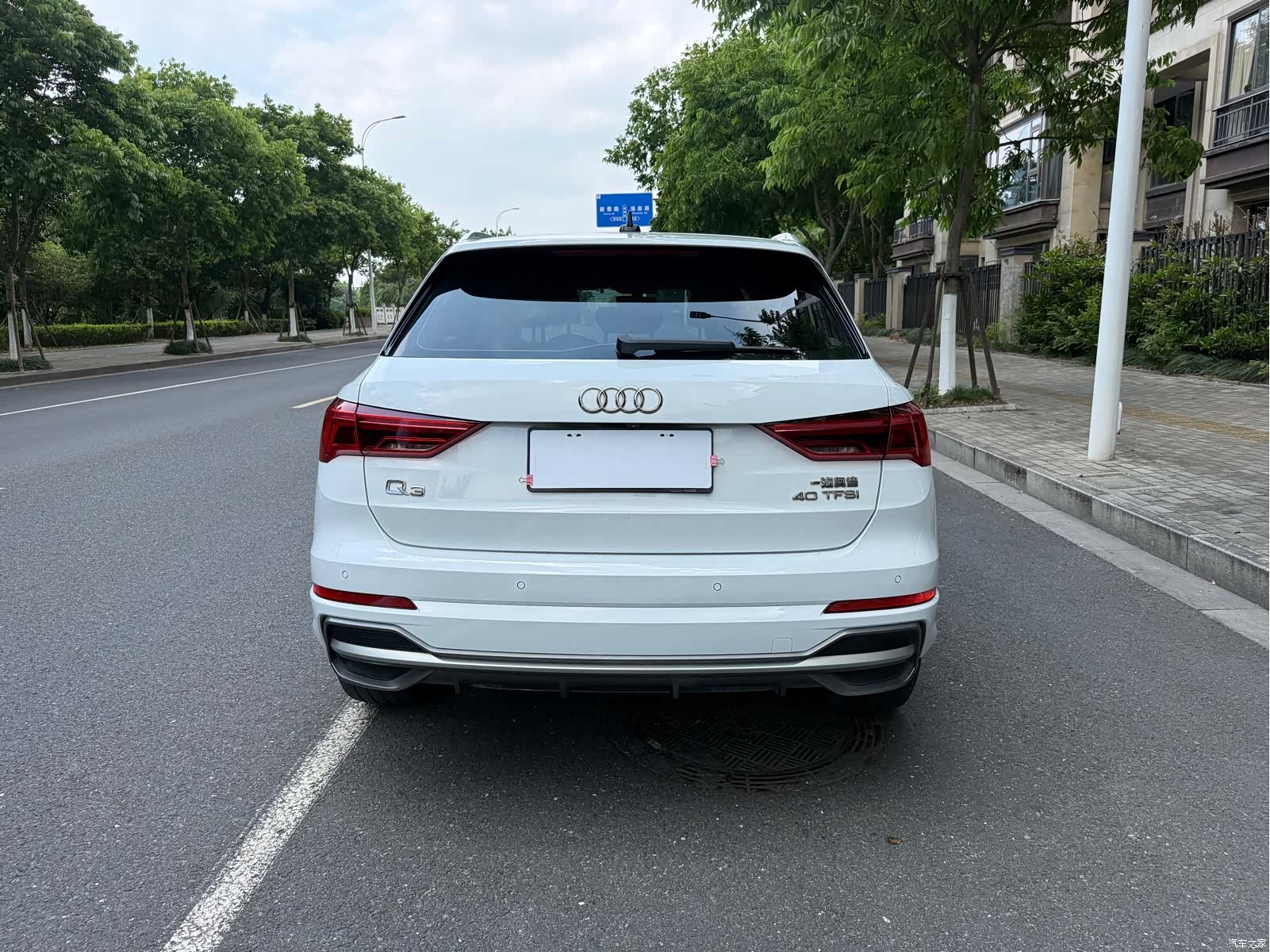 Audi Q3, 2019 9