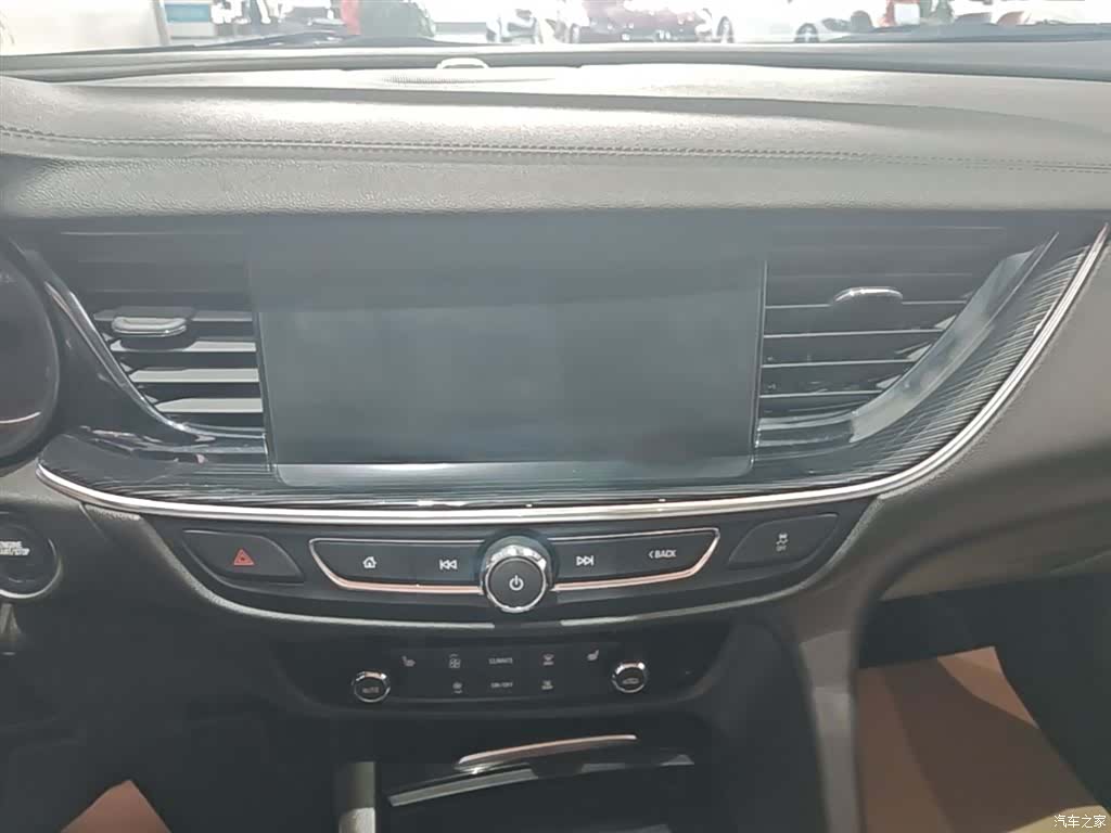 Buick Regal, 2022 12