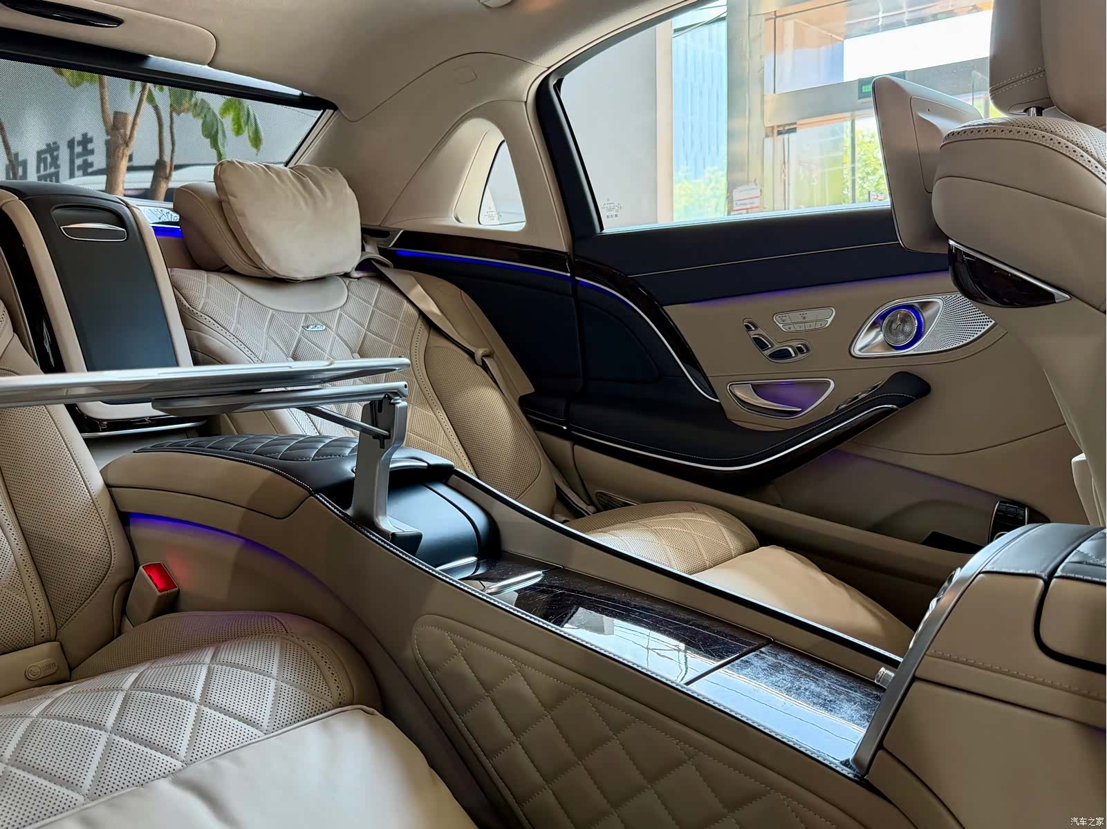 Maybach S-Class, 2017 35