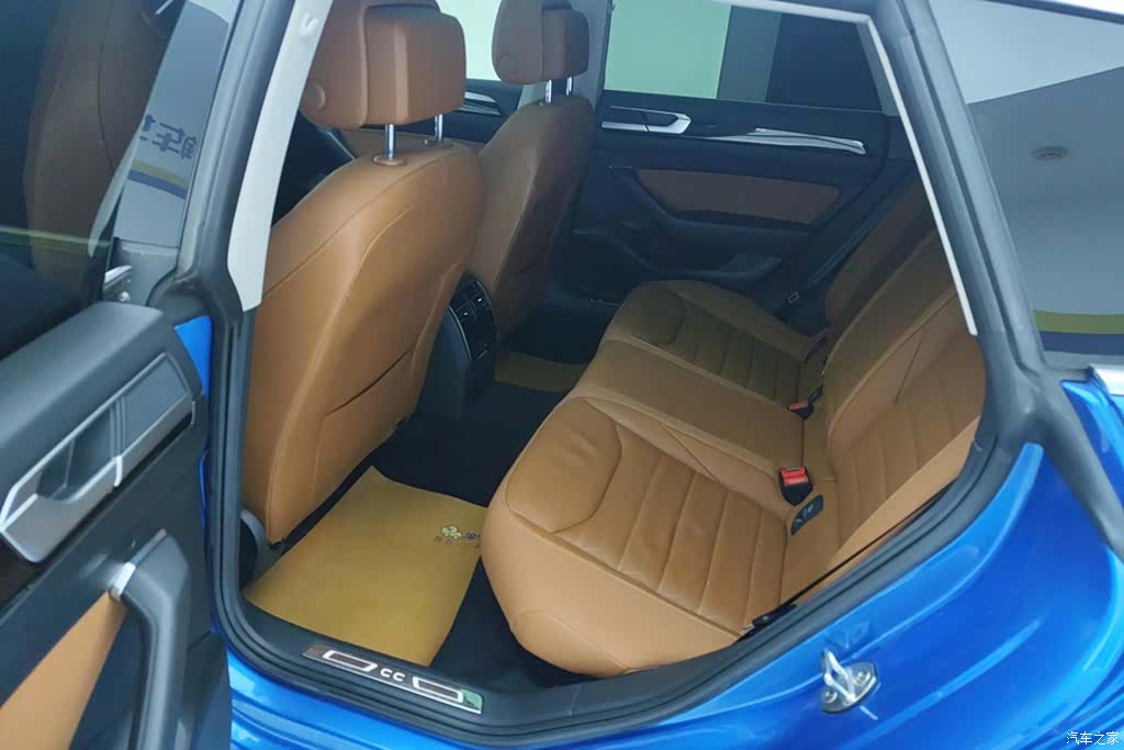 Volkswagen CC, 2021 11