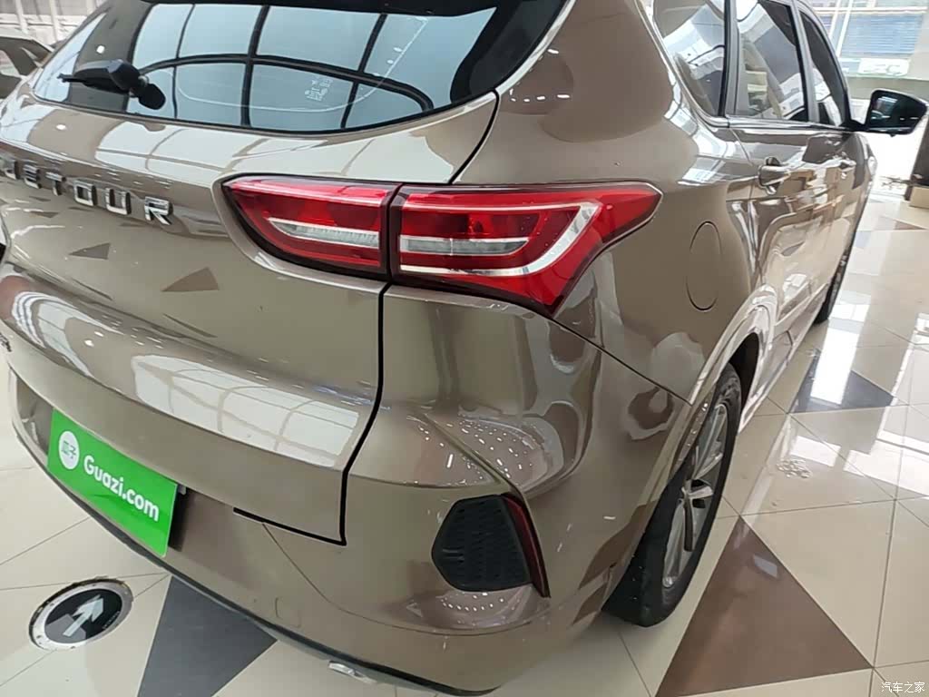 Jetour X70, 2020 24