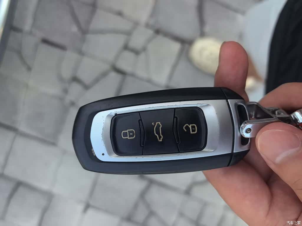 Geely Emgrand, 2018 9