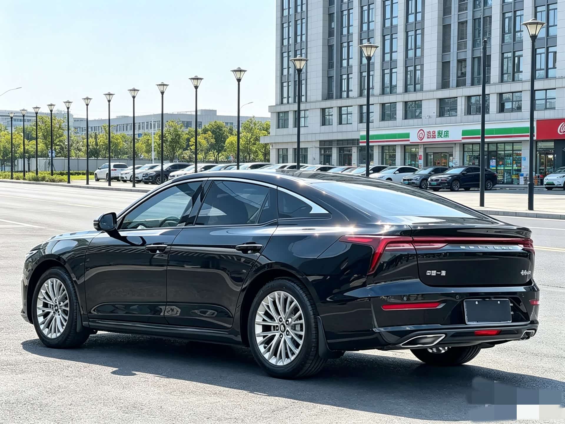 Bestune B70, 2022 4