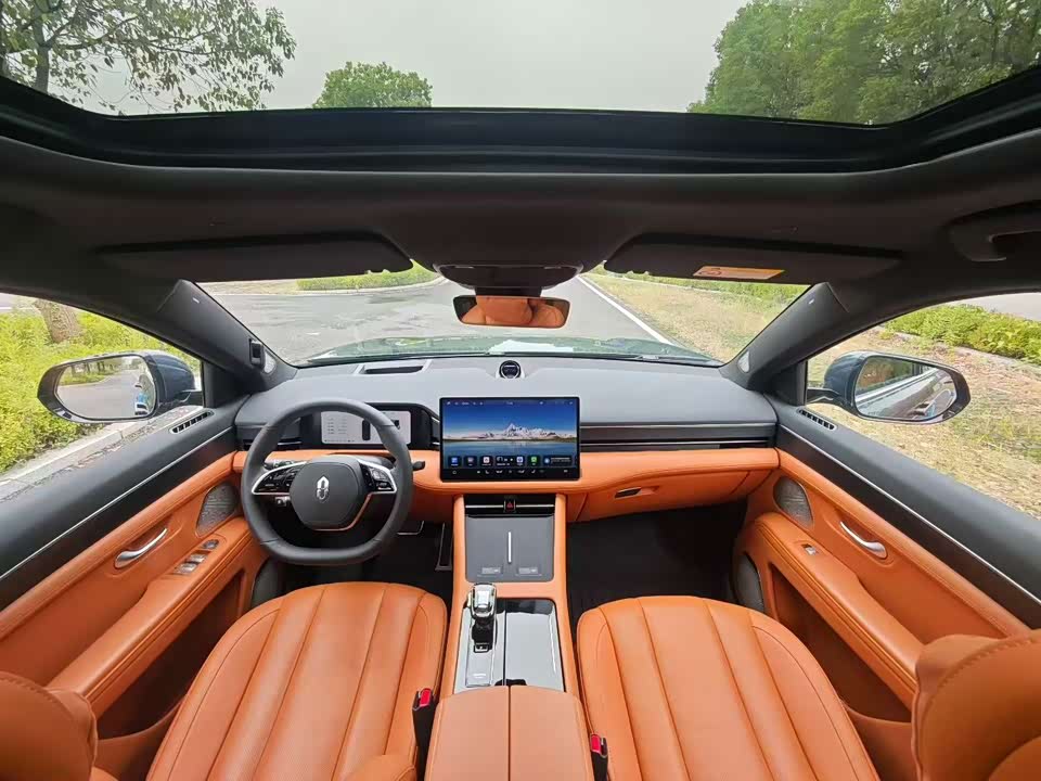 AITO Ask the world M7