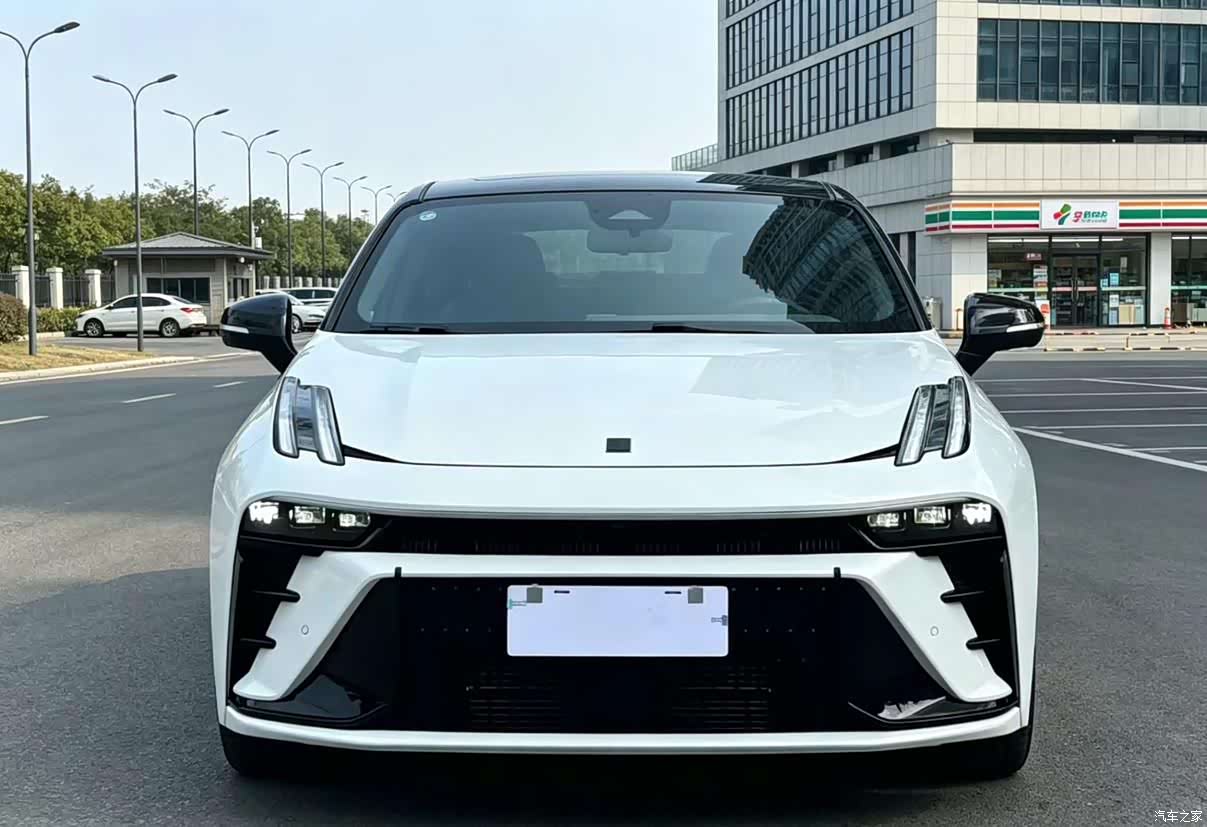 Lynk & Co 02, 2023 2