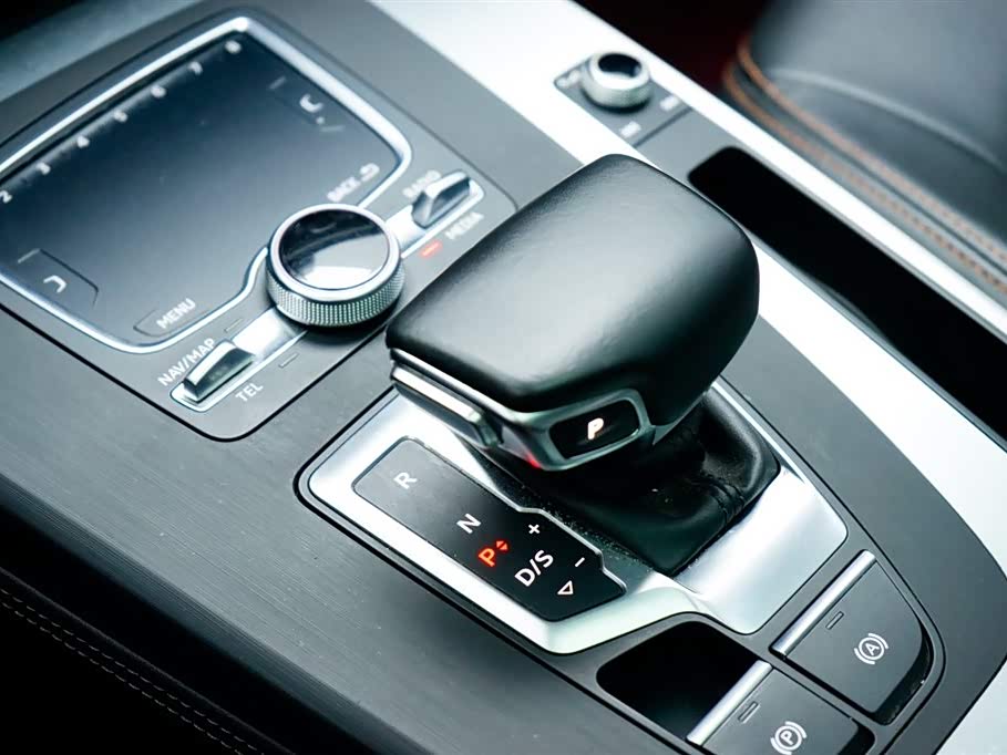 Audi Q5L Audi Q5L