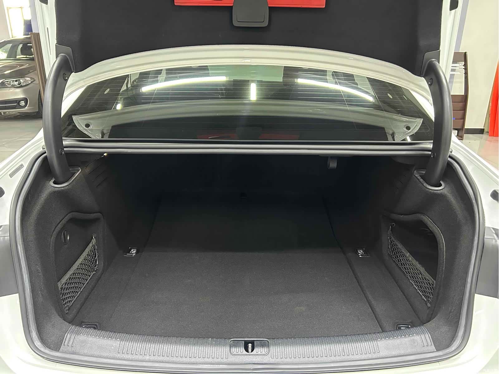 Audi A4L, 2021 14