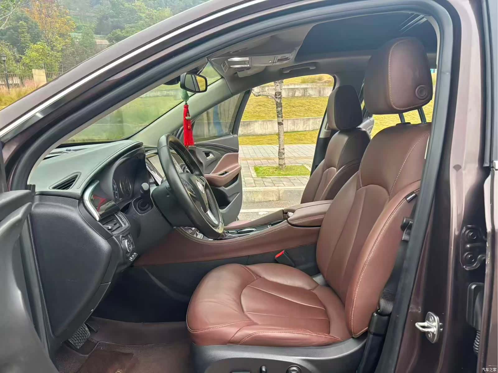Buick Envision Plus, 2018 10