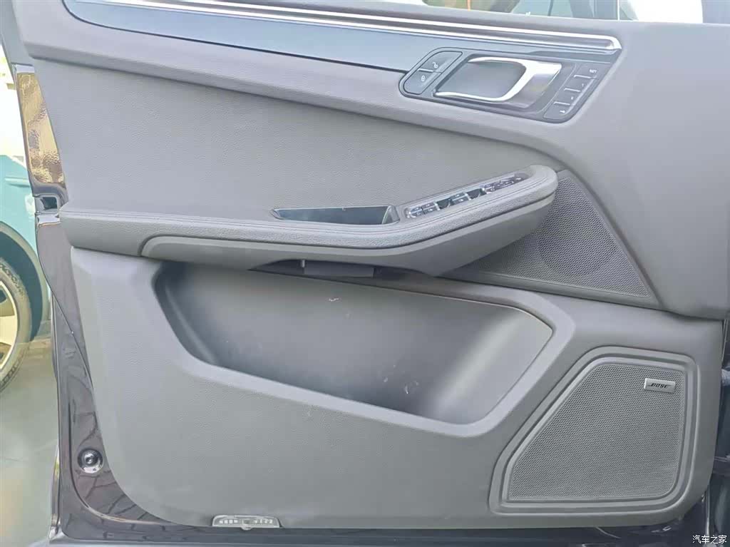Porsche Macan, 2016 12