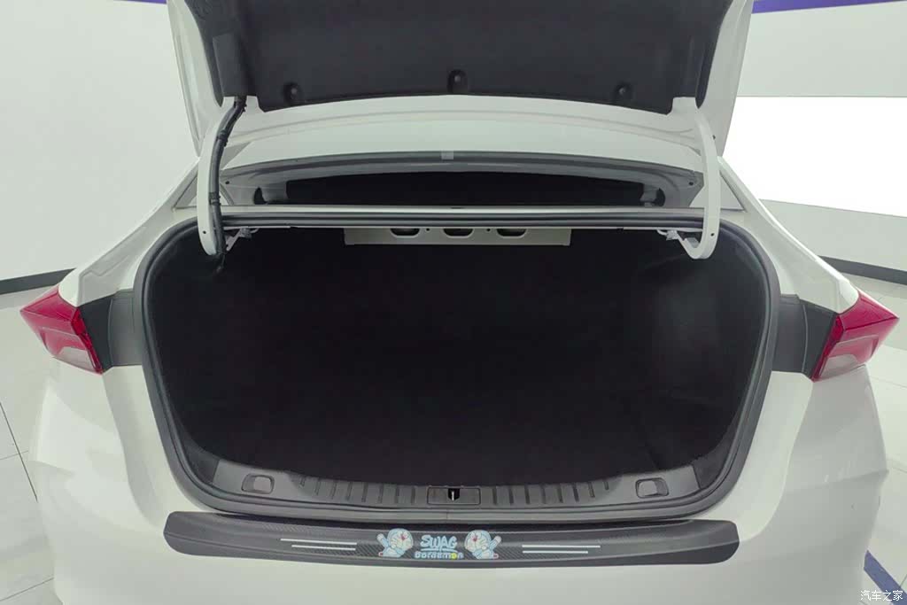 Buick Verano, 2025 4