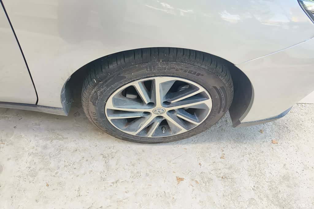 Nissan D60, 2019 6
