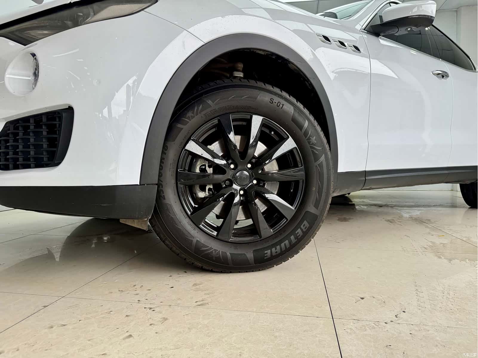 Maserati Levante, 2018 20