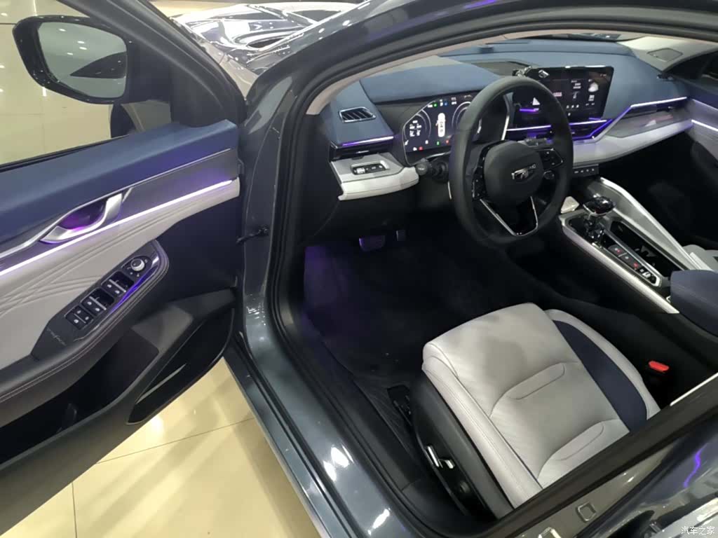 Geely Preface, 2022 16