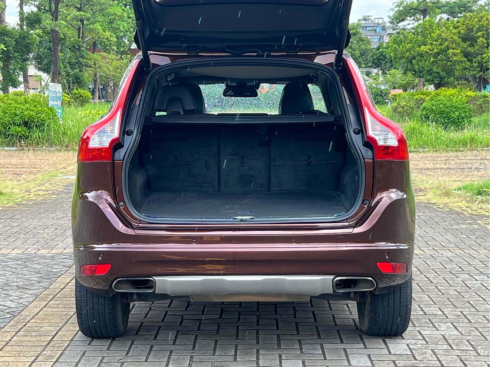 Volvo XC60, 2016 17