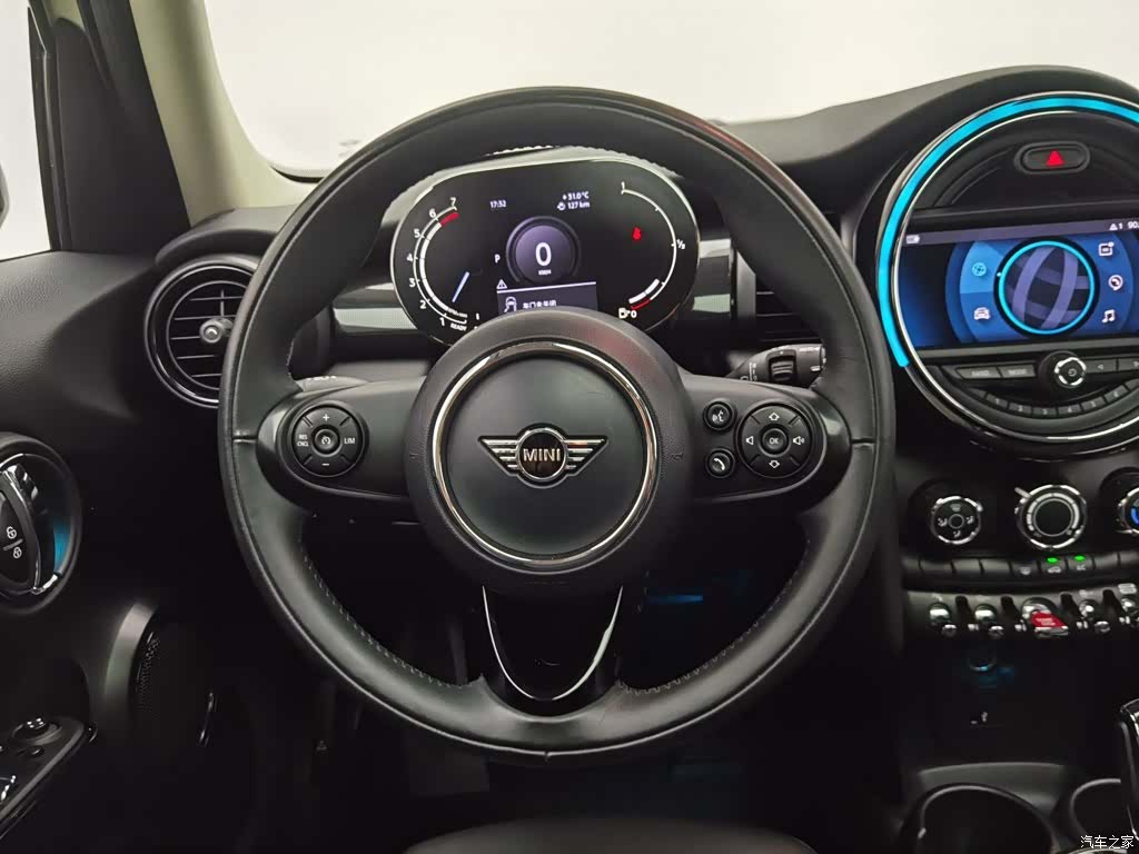 Mini Cooper, 2020 11