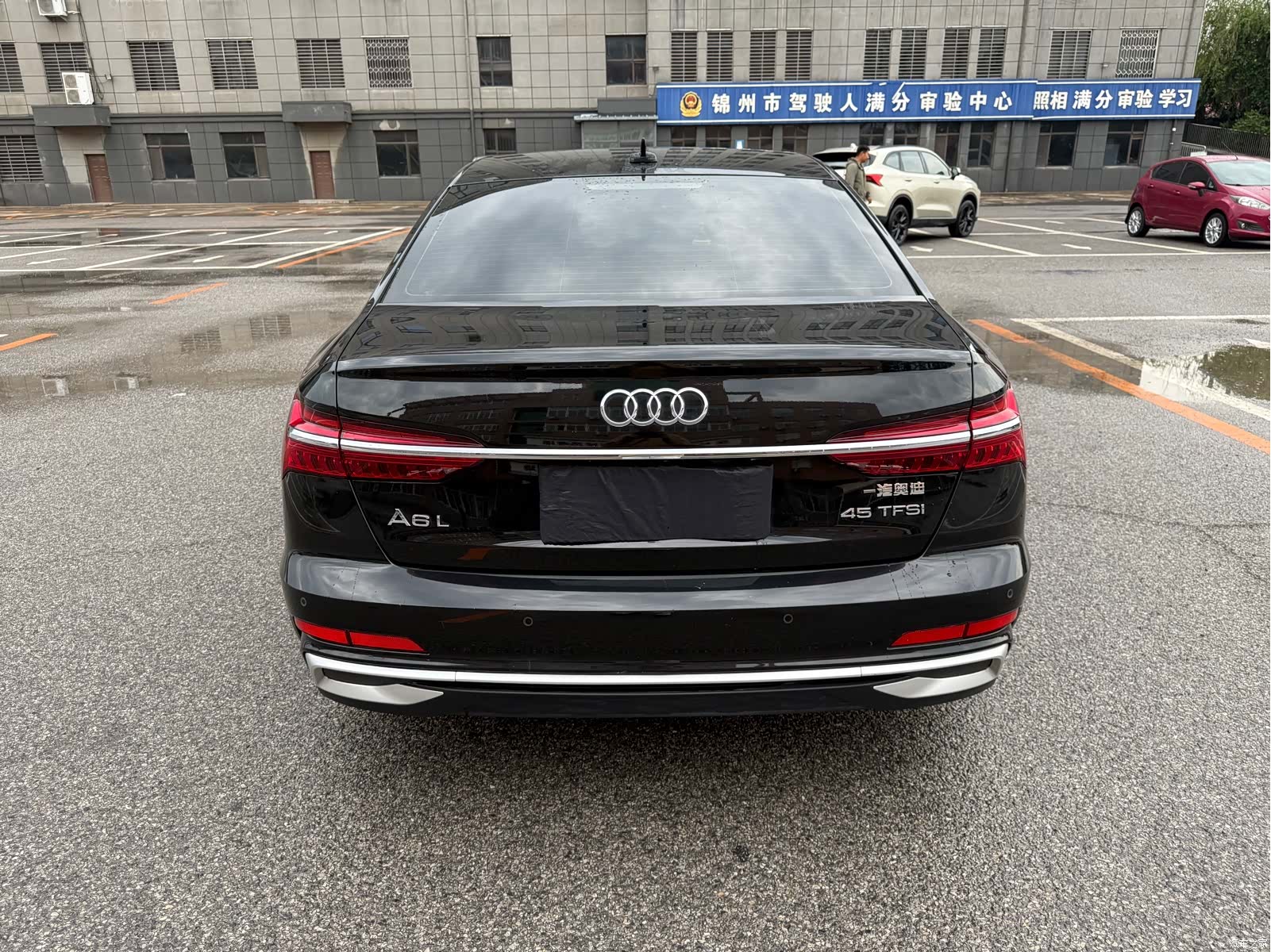 Audi A6L, 2019 8