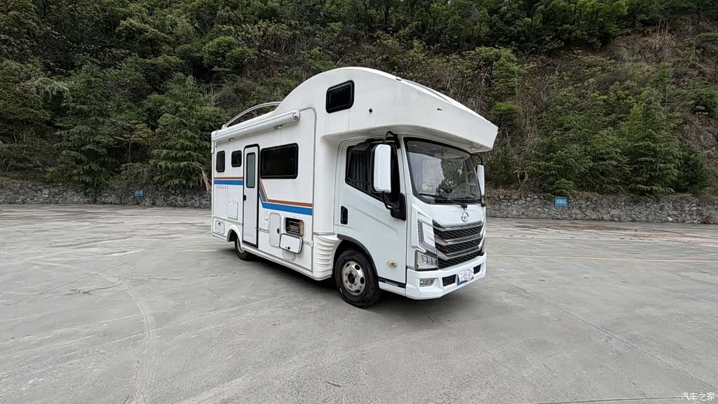 Maxus V100, 2023 3