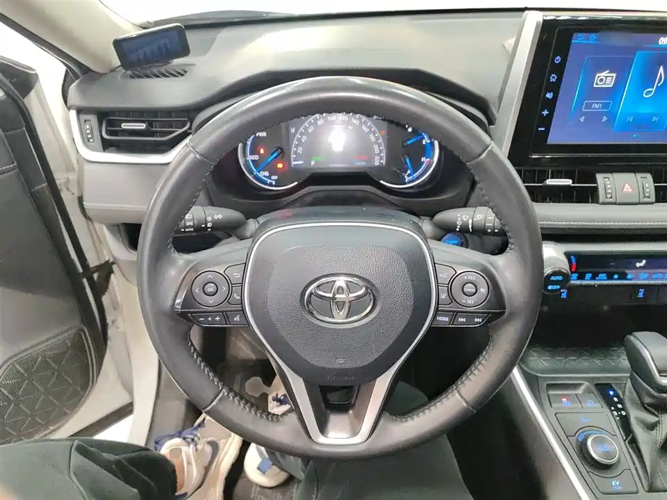 Toyota RAV4 Rongfang