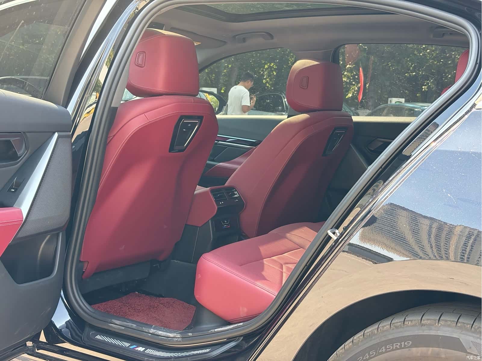 BMW i5, 2025 8