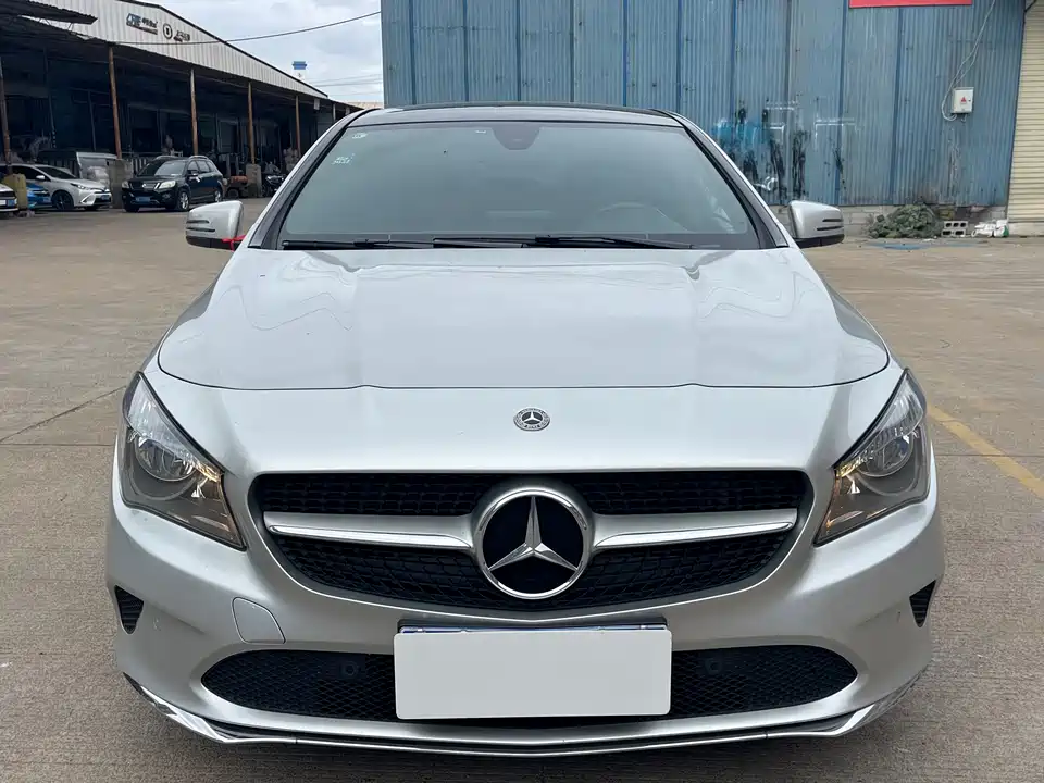Mercedes-Benz CLA