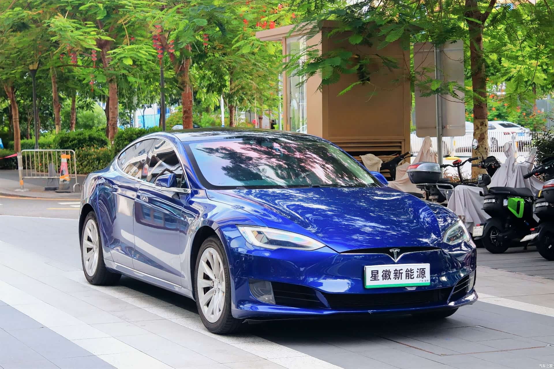 Tesla Model S, 2018 3