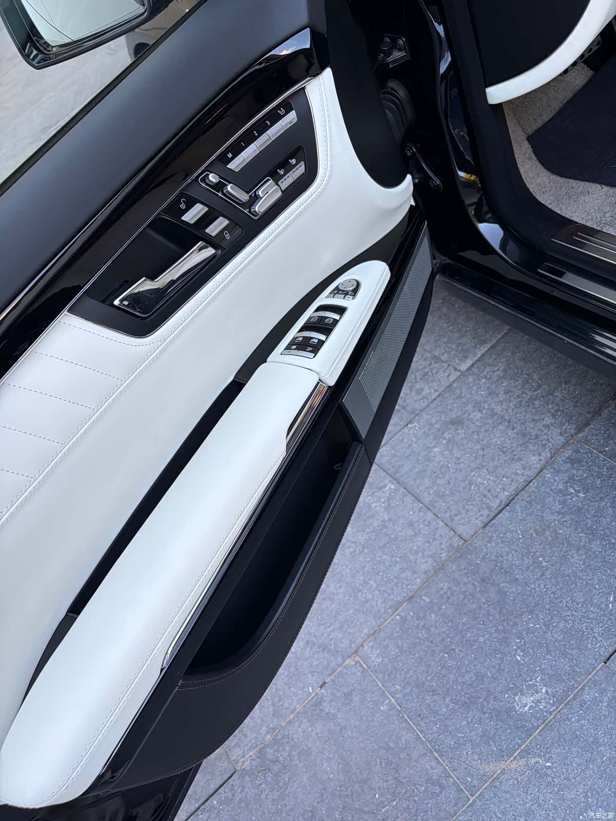Brabus S-Class, 2011 14