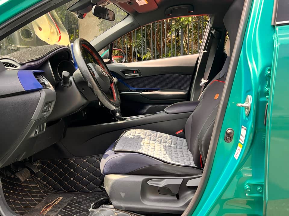 Toyota C-HR Toyota C-HR