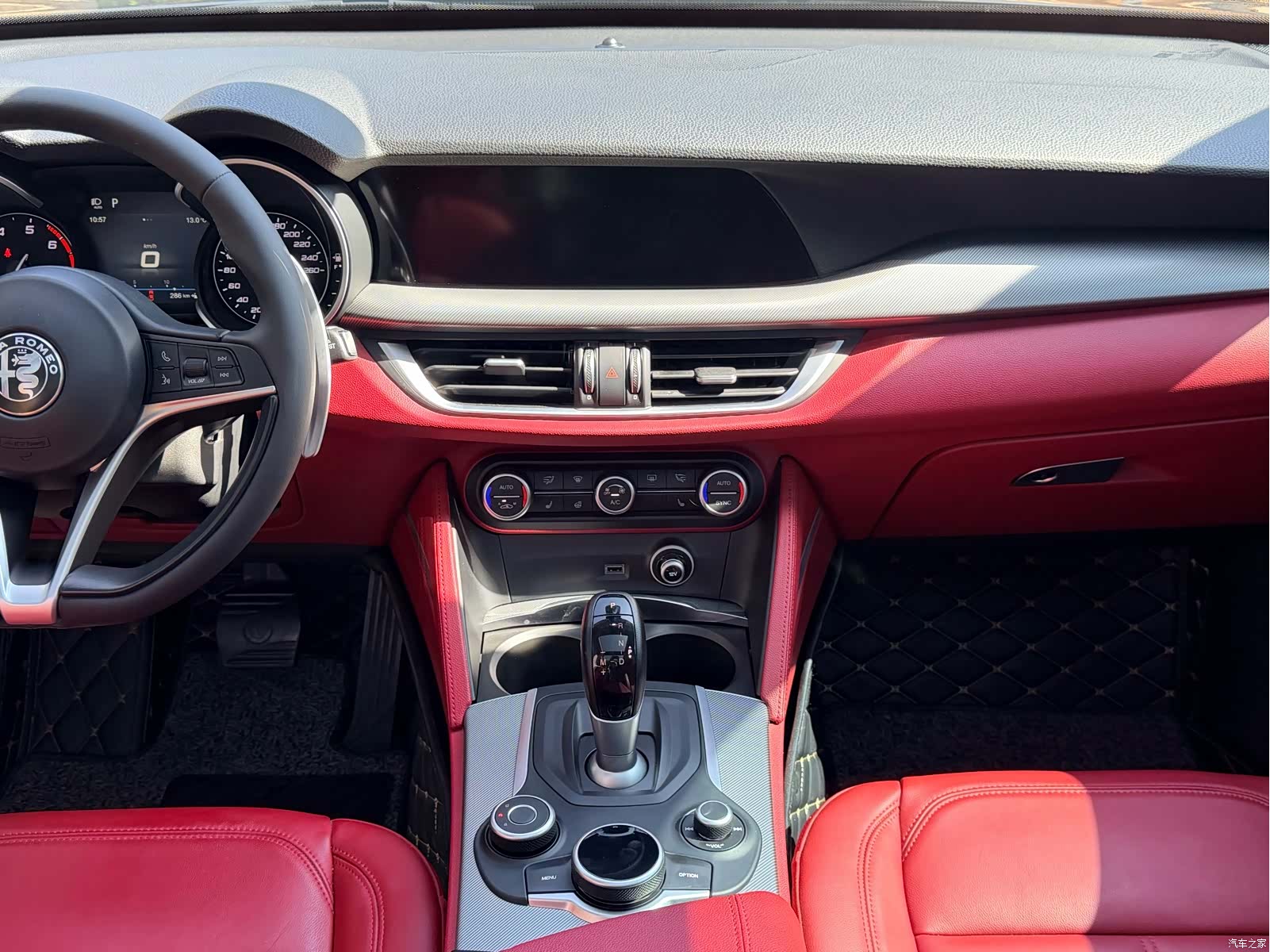 Alfa Romeo Stelvio, 2020 20
