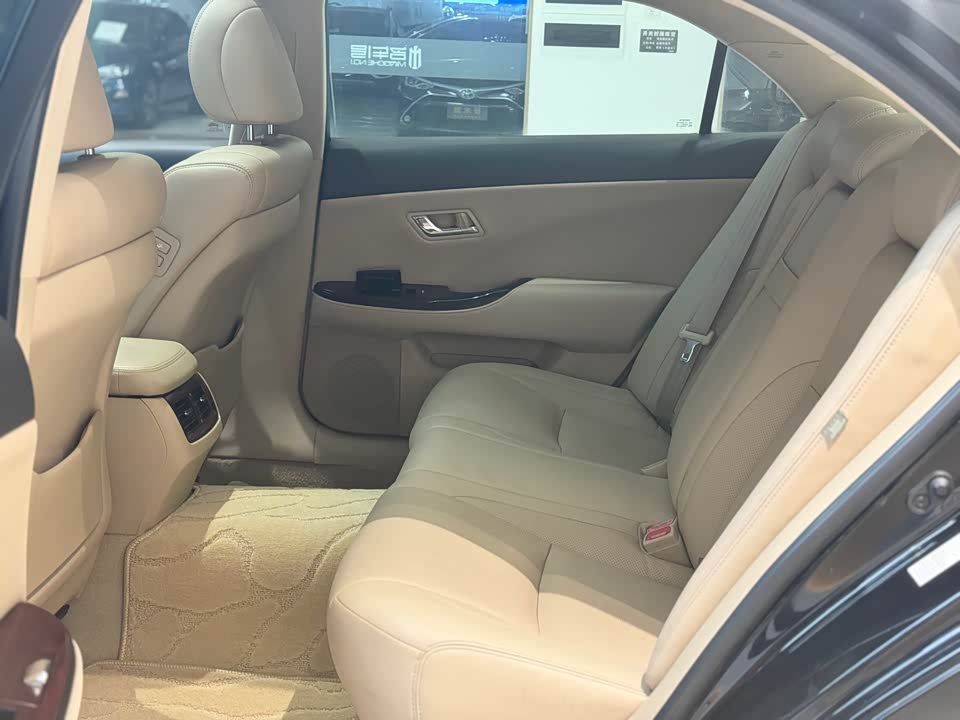 Toyota crown Toyota crown