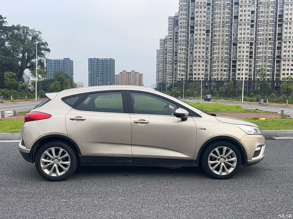 Geely Emgrand, 2018 24