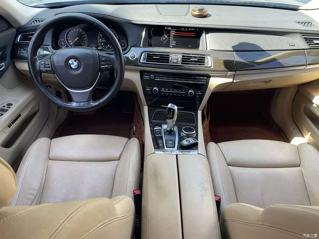BMW 7 Series, 2016 все фото