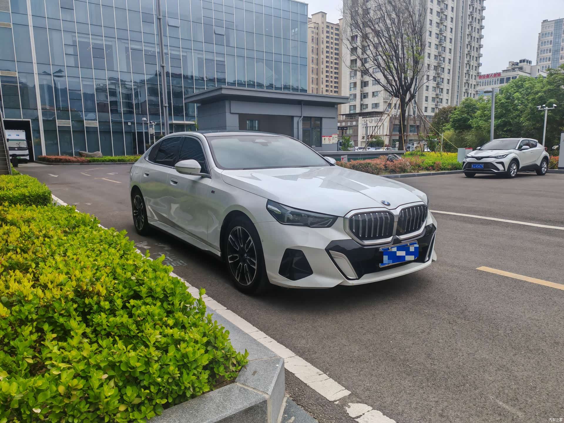 BMW 5 Series, 2024 3