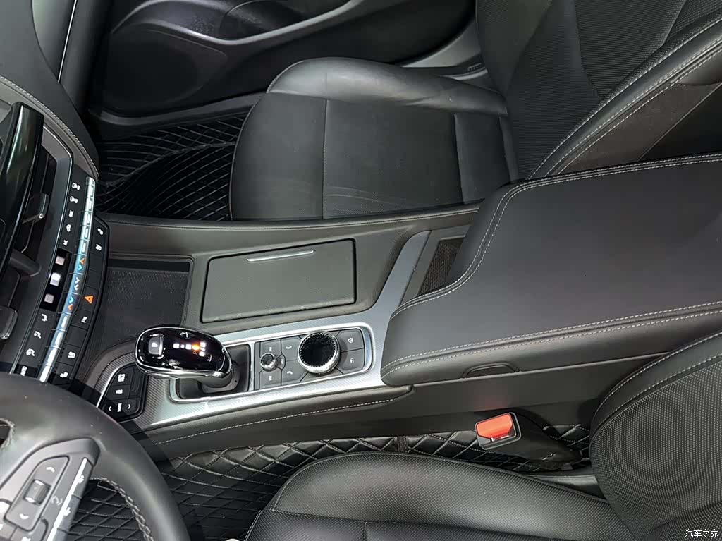 Cadillac CT5, 2023 7