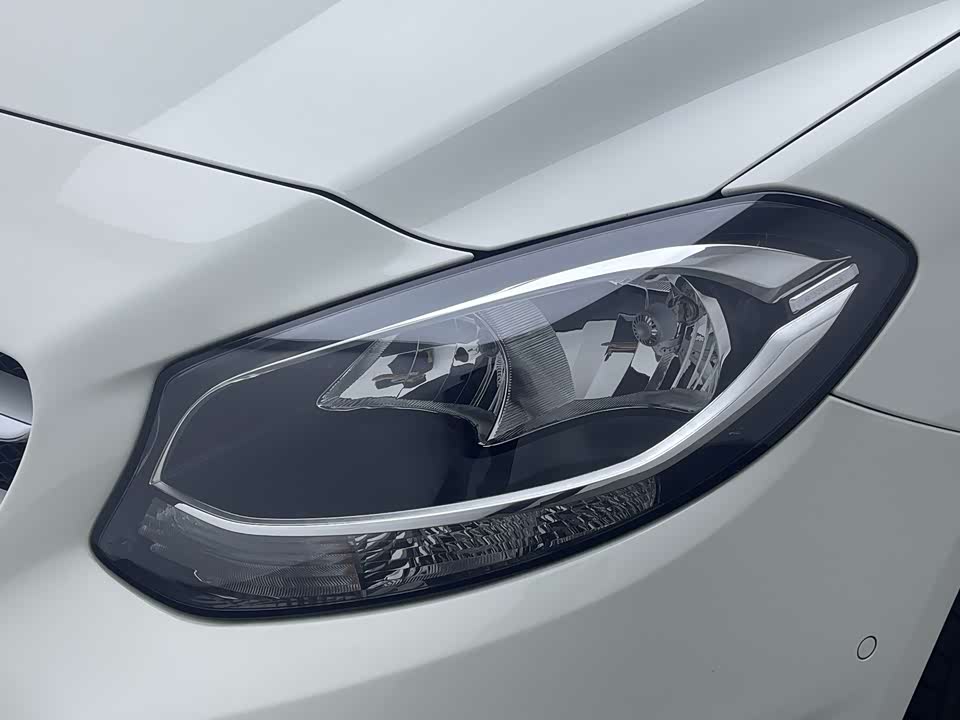 Mercedes-Benz Class B