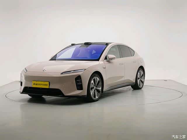 NIO ET5, 2025 1
