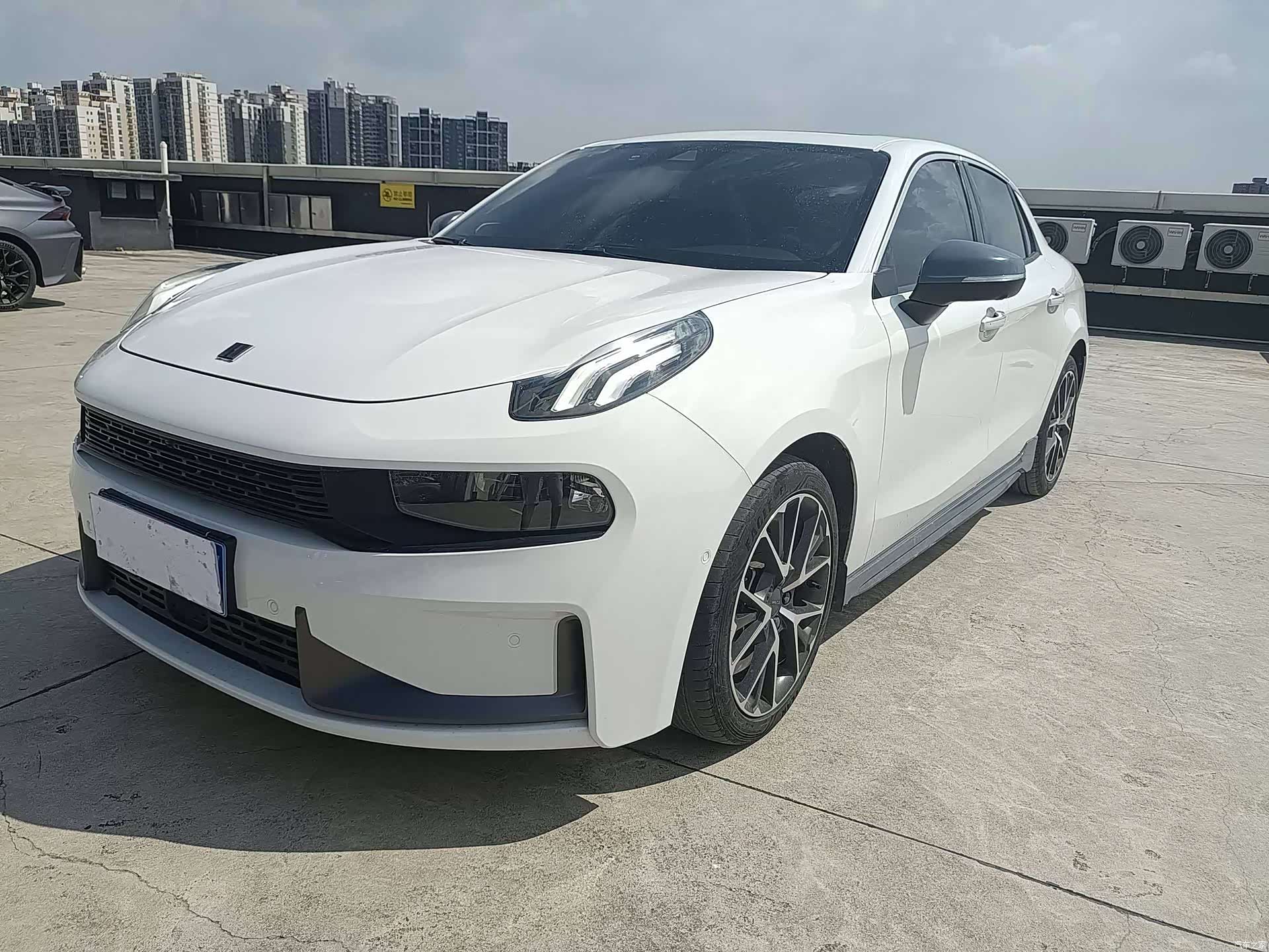 Lynk & Co 01, 2019 1