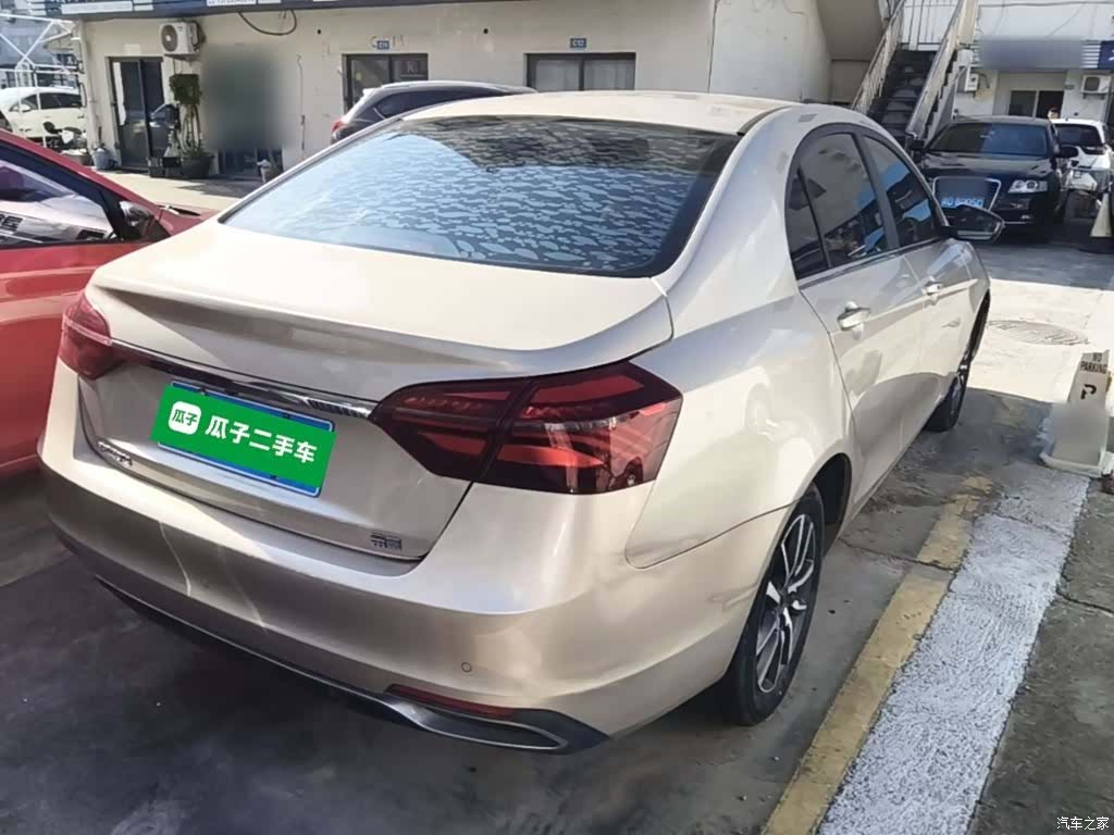 Geely Emgrand, 2019 7