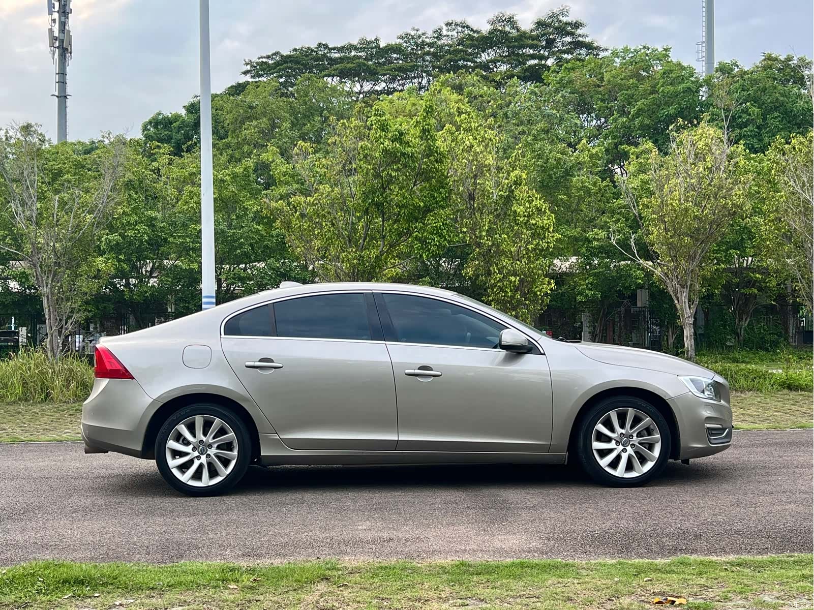 Volvo S60, 2015 10
