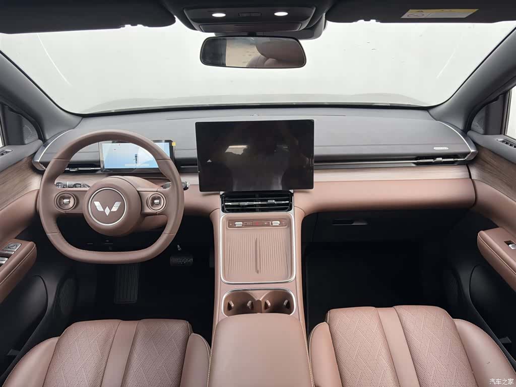 Wuling Starlight, 2024 7