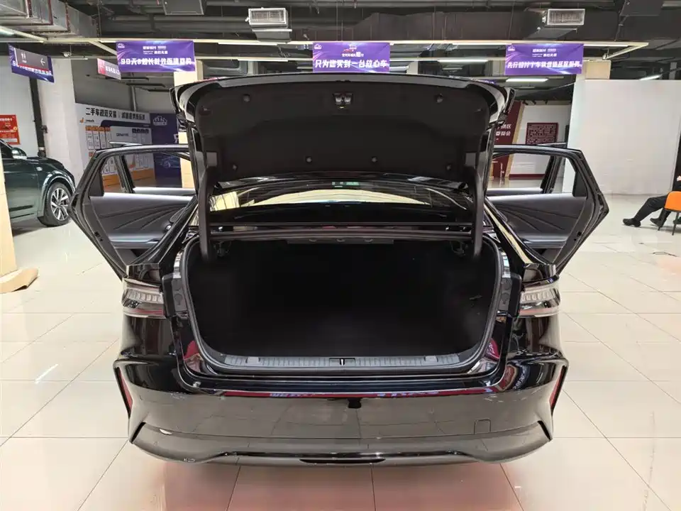 Chery Fulwin Fengyun A8