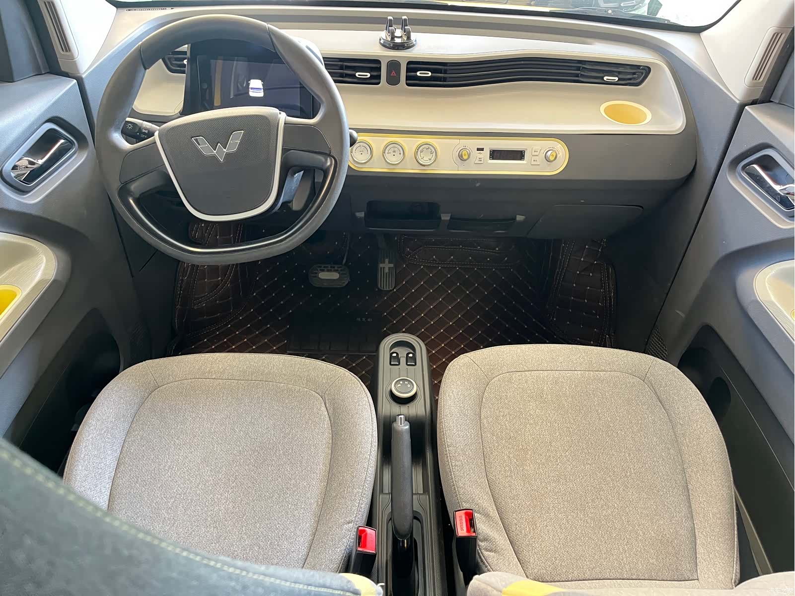 Wuling MINIEV, 2023 8