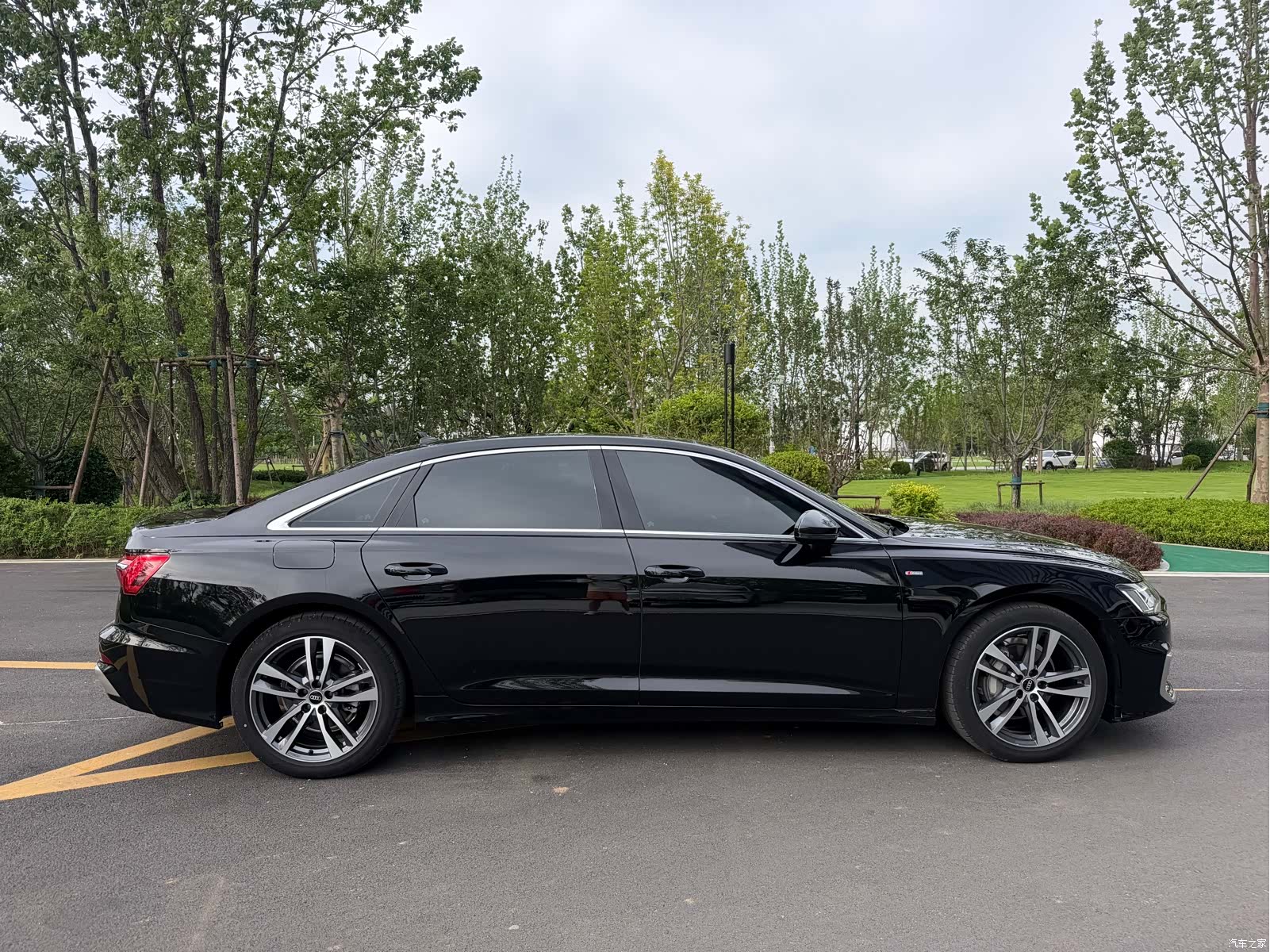 Audi A6L, 2023 4