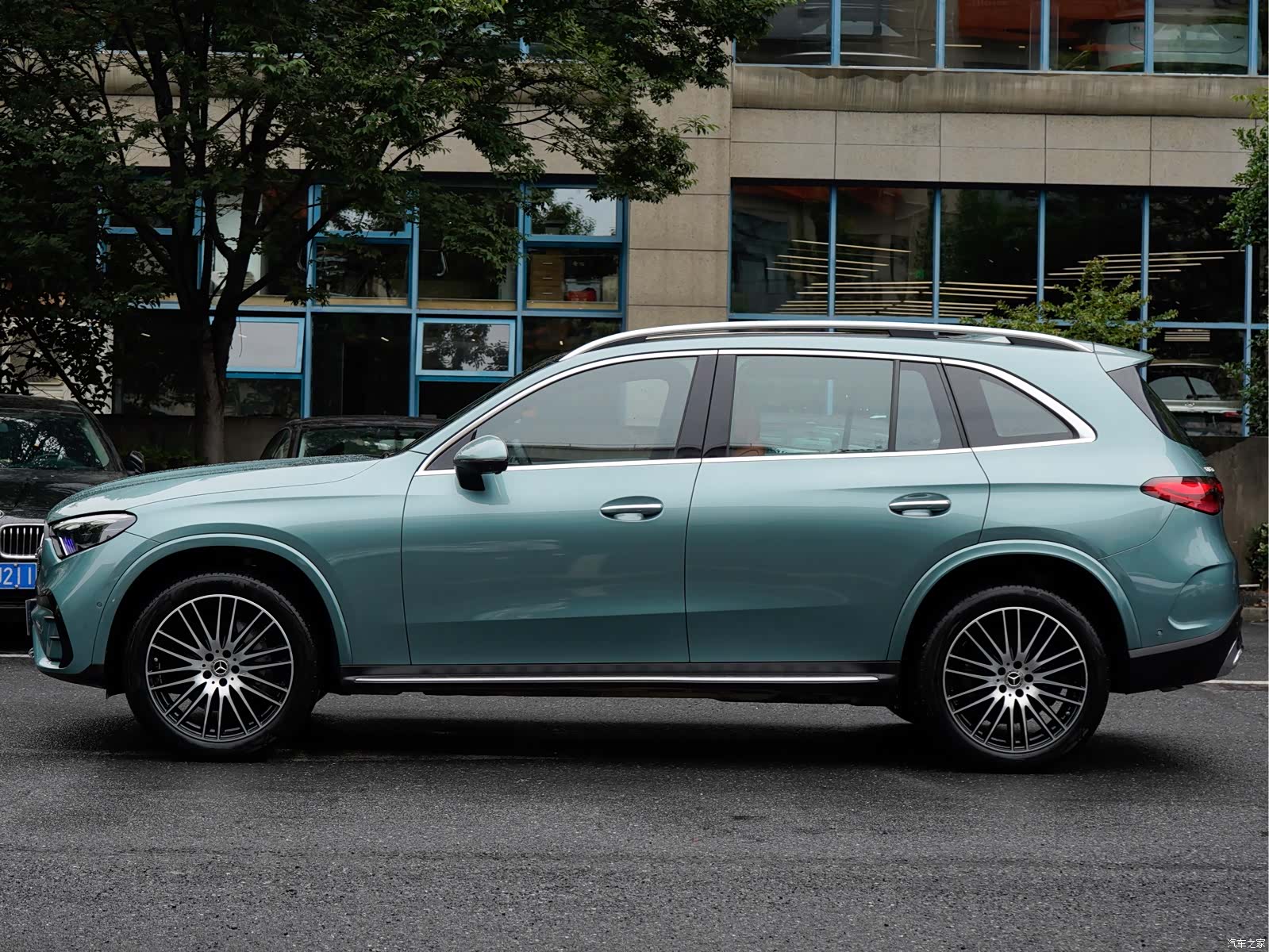Mercedes-Benz GLC, 2024 3