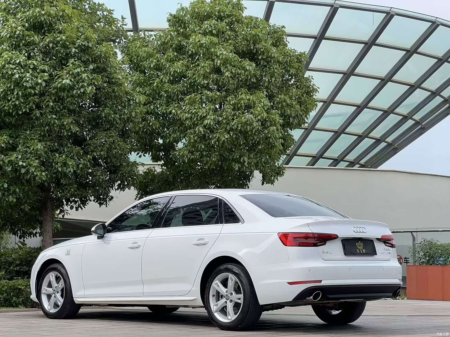 Audi A4L, 2017 4